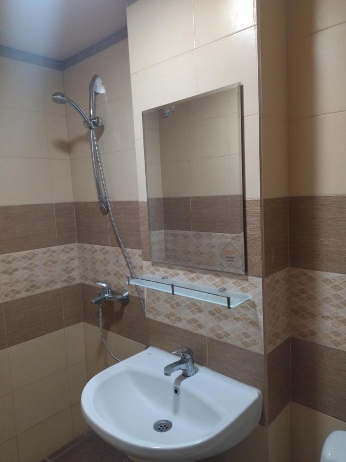 קרנבו Hotel Zora מראה חיצוני תמונה